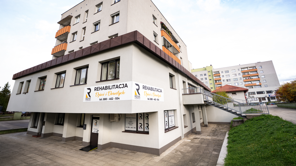 Nowoczesne wnętrze Centrum Rehabilitacji REHADOM w Stalowej Woli
